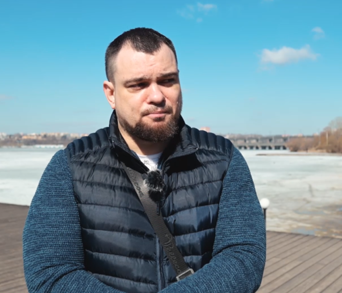 Камышов