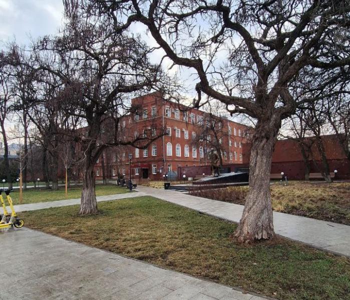 сквер платонова