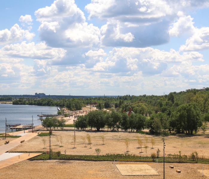 Петровская набережная