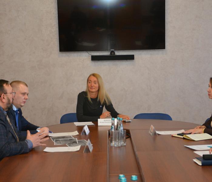 Круглый стол