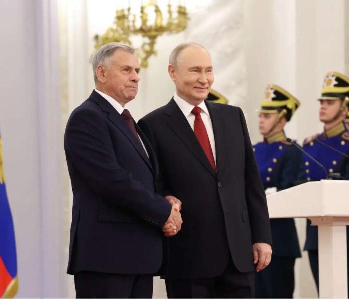 Путин